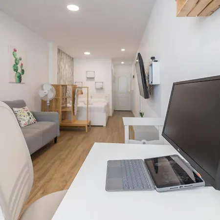 Las Canteras Workfriendly Beach - Bright Studio Las Palmas de Gran Canaria
